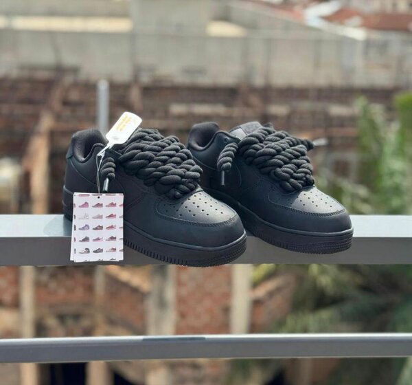 Chaussures Nike Air Force 1