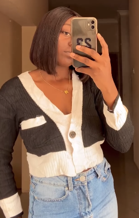  Short knitted cardigan with buttons  size:M/S