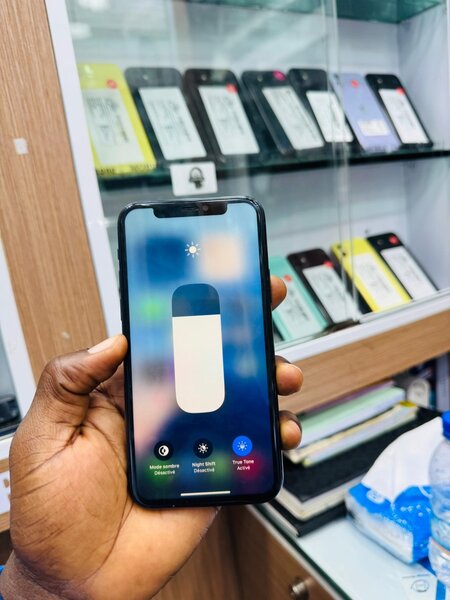 11 pro 64Go message batterie