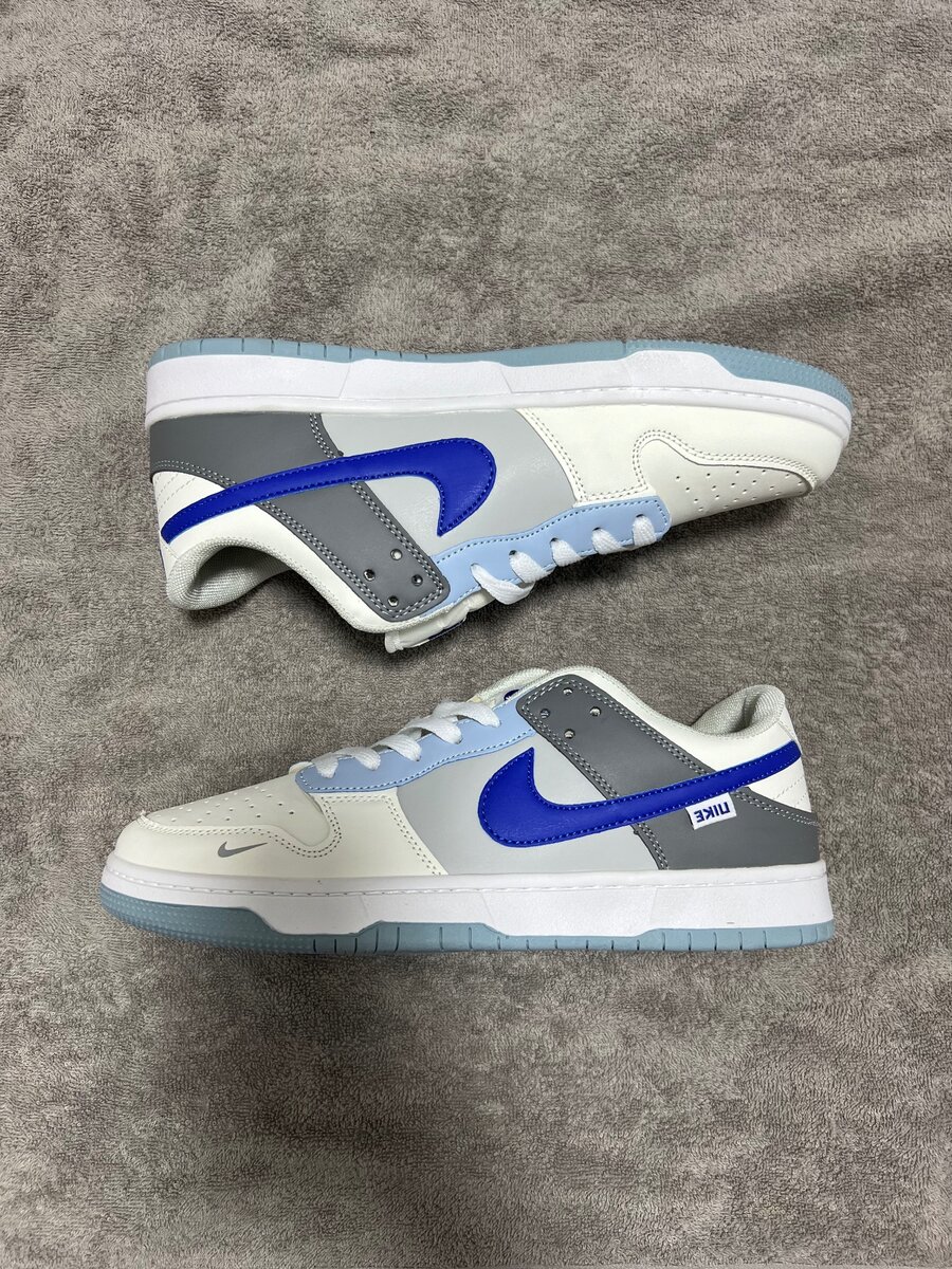 Кроссовки Nike Dunk Low GS Ivory Hyper Royal мужские