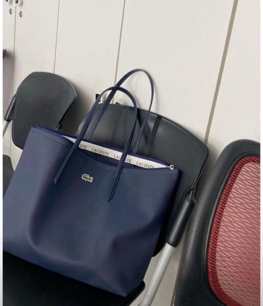 Cabas élégant Lacoste