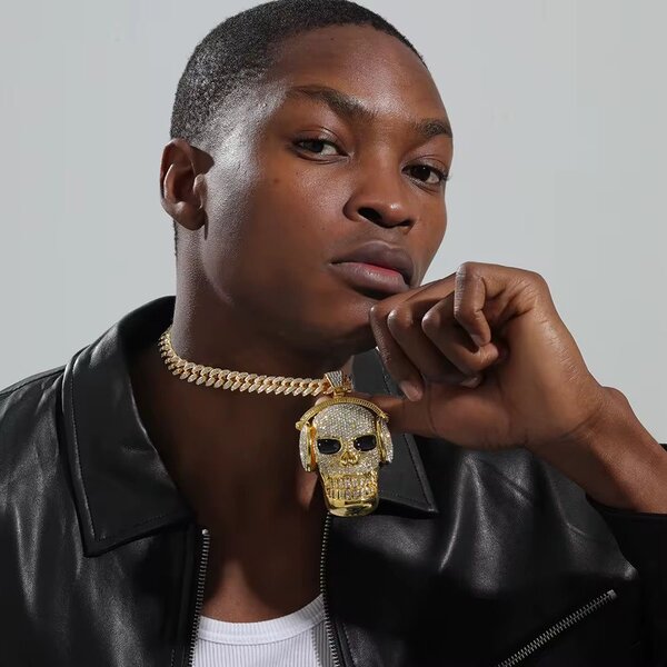 Collier Pendentif Tête de Mort