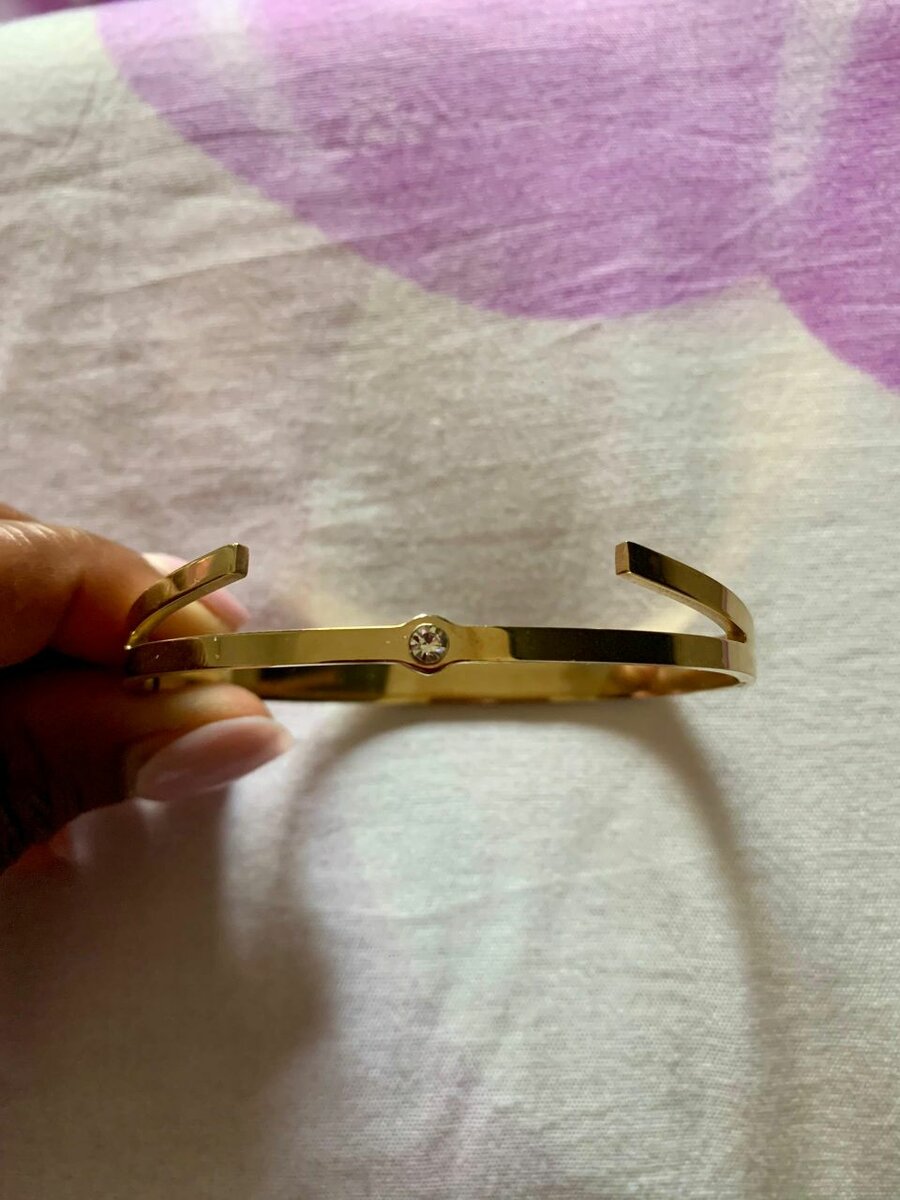 Bracelet doré trèfle élégant