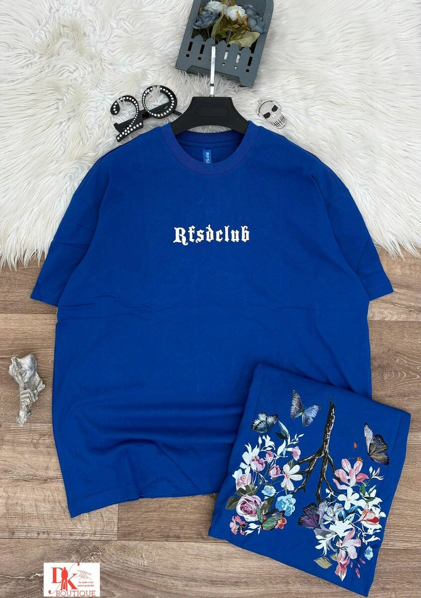 T-shirt bleu motif floral