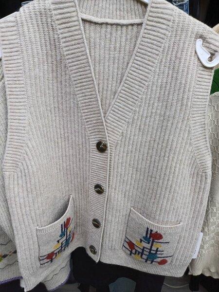 Безрукавка женск