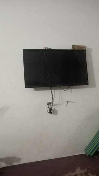 Télévision murale HD