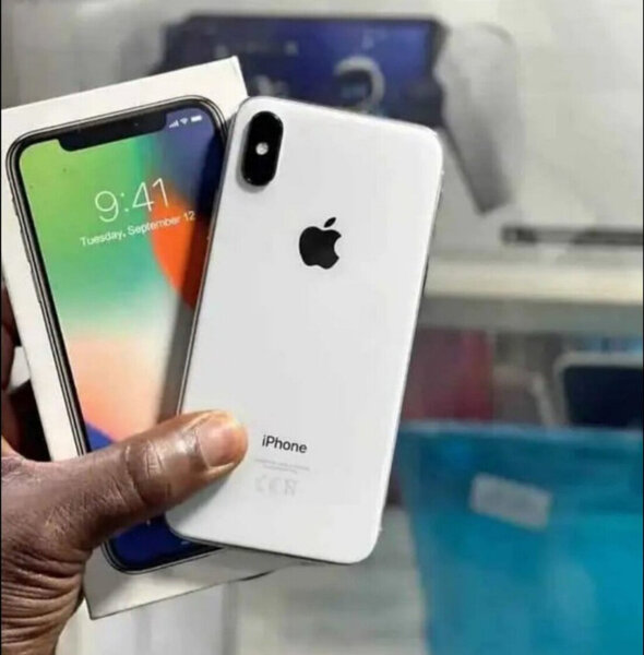 iPhone X 64GB Reconditionné