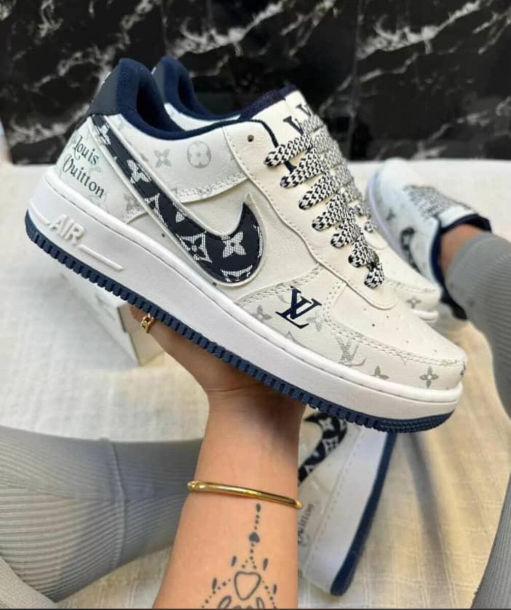 Puma & Air Force 1 Sneakers