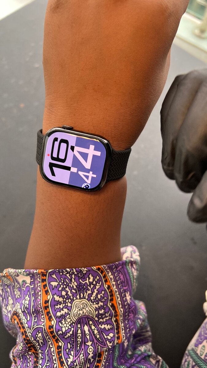 Montre Connectée Élégante