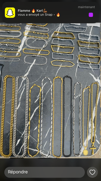 Bracelets modernes croix dorées