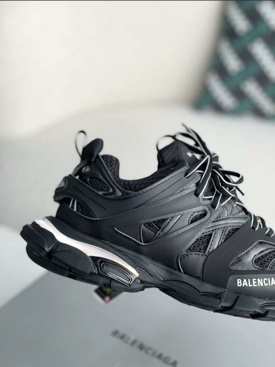 Balenciaga Sneakers Homme Noir