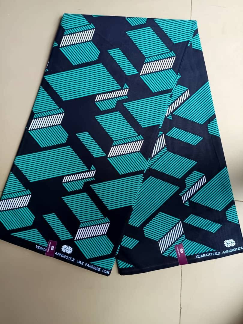 Perfect chitenge plug