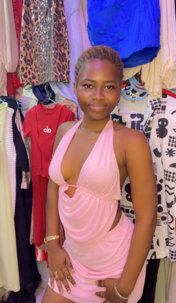 Robe dos nu élégante