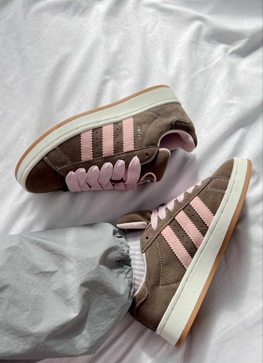 Campus marron et rose