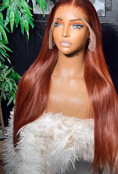 Perruque longue en cheveux synthétiques