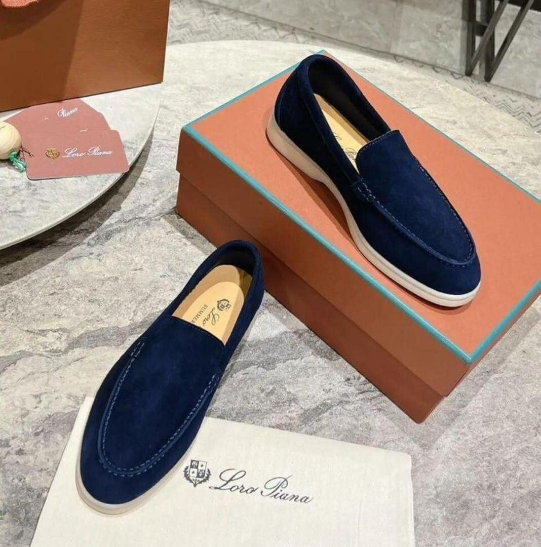 Mocassins en daim bleu élégant