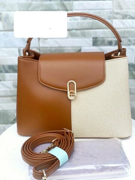 Sac à main élégant en cuir