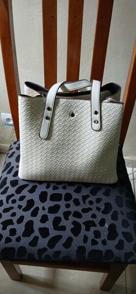 Sac à main élégant femmes