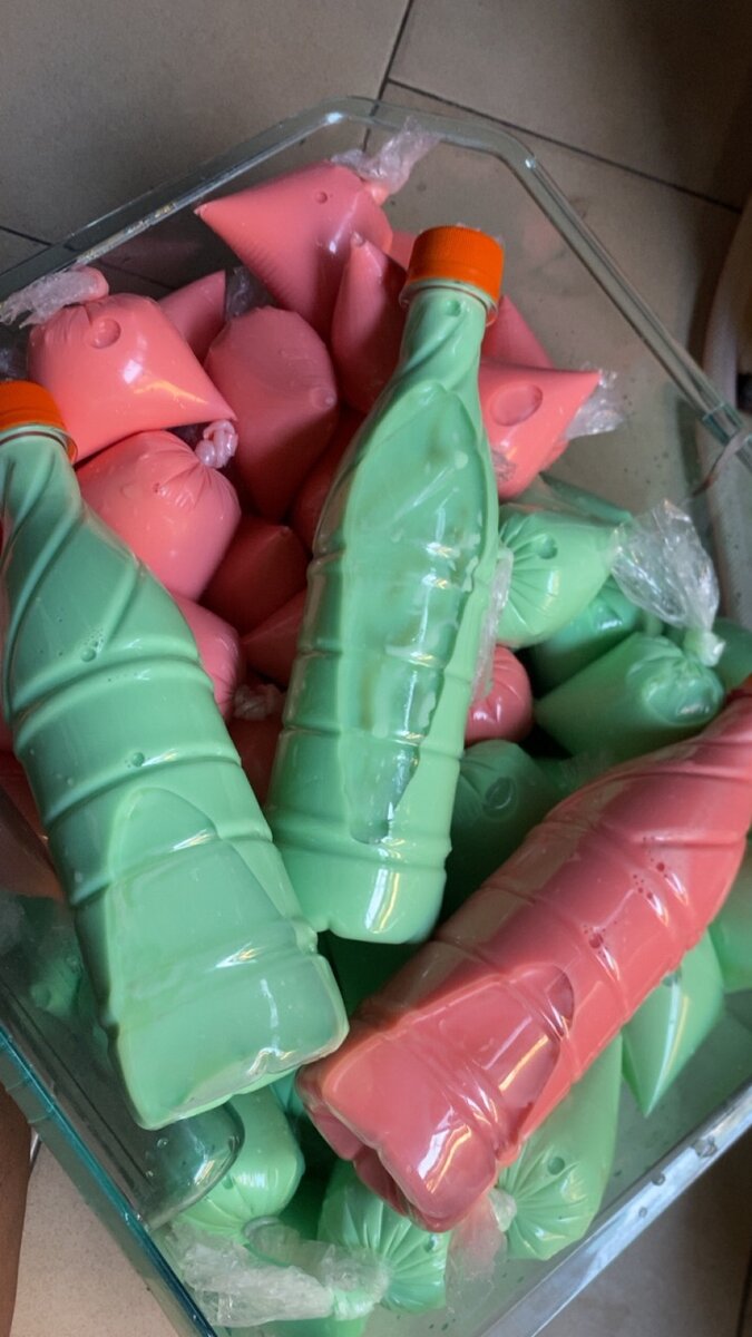 Jus fraise et menthe au lait