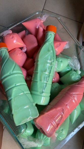 Jus fraise et menthe au lait