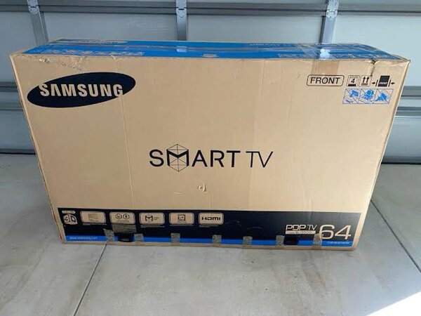 Samsung Téléviseur Intelligent 64"