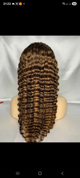 Perruque Bouclée Longue