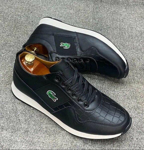 Lacoste en cuir pour hommes