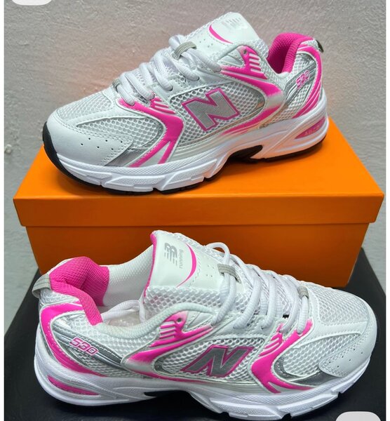 Baskets Femme New Balance 530