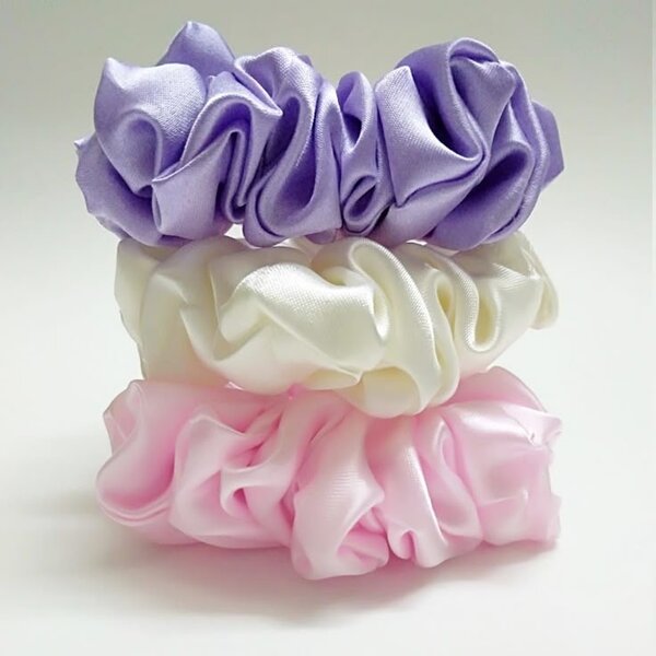 Chouchous en satin colorés