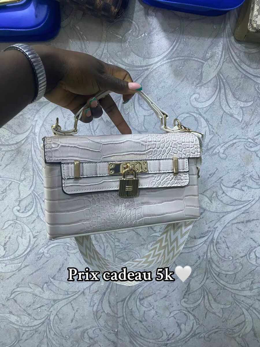 Sac à main crocodile élégant