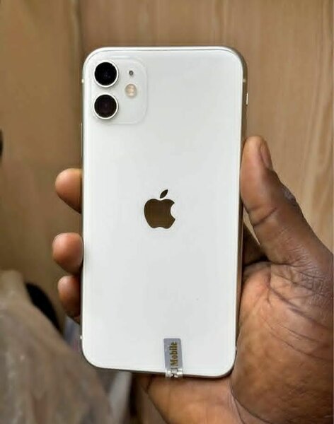 iPhone 11 Blanc 64GB Débloqué