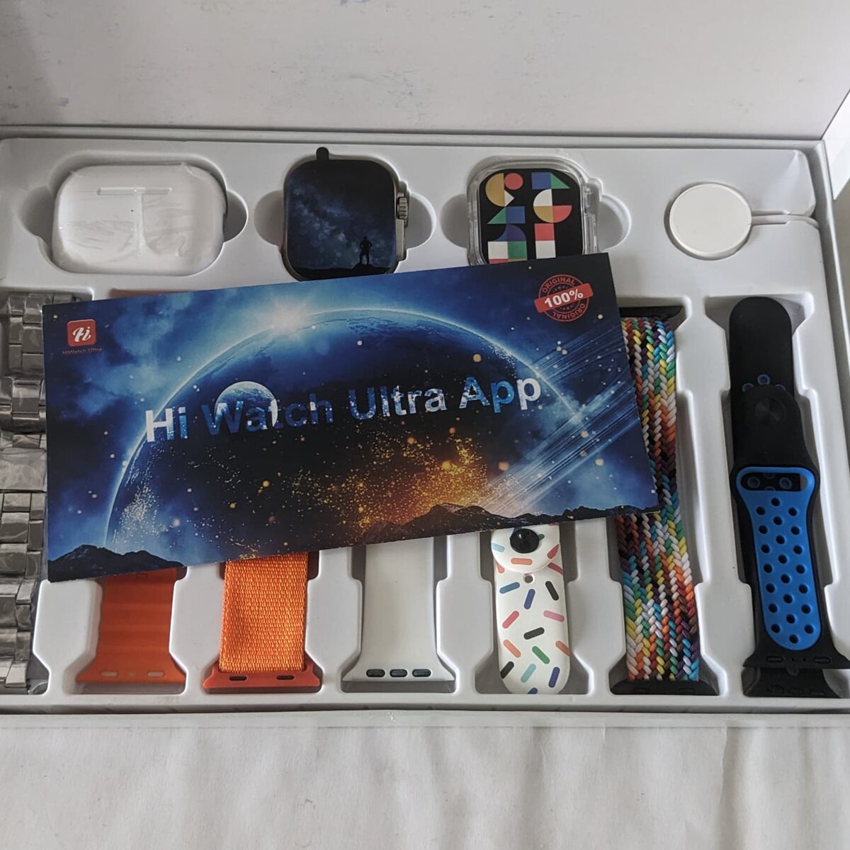 i20 Ultra Watch 3 + Earphones