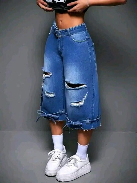 Shorts en jean déchiré