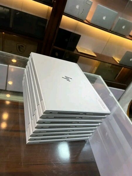 Ordinateur Portable HP Moderne