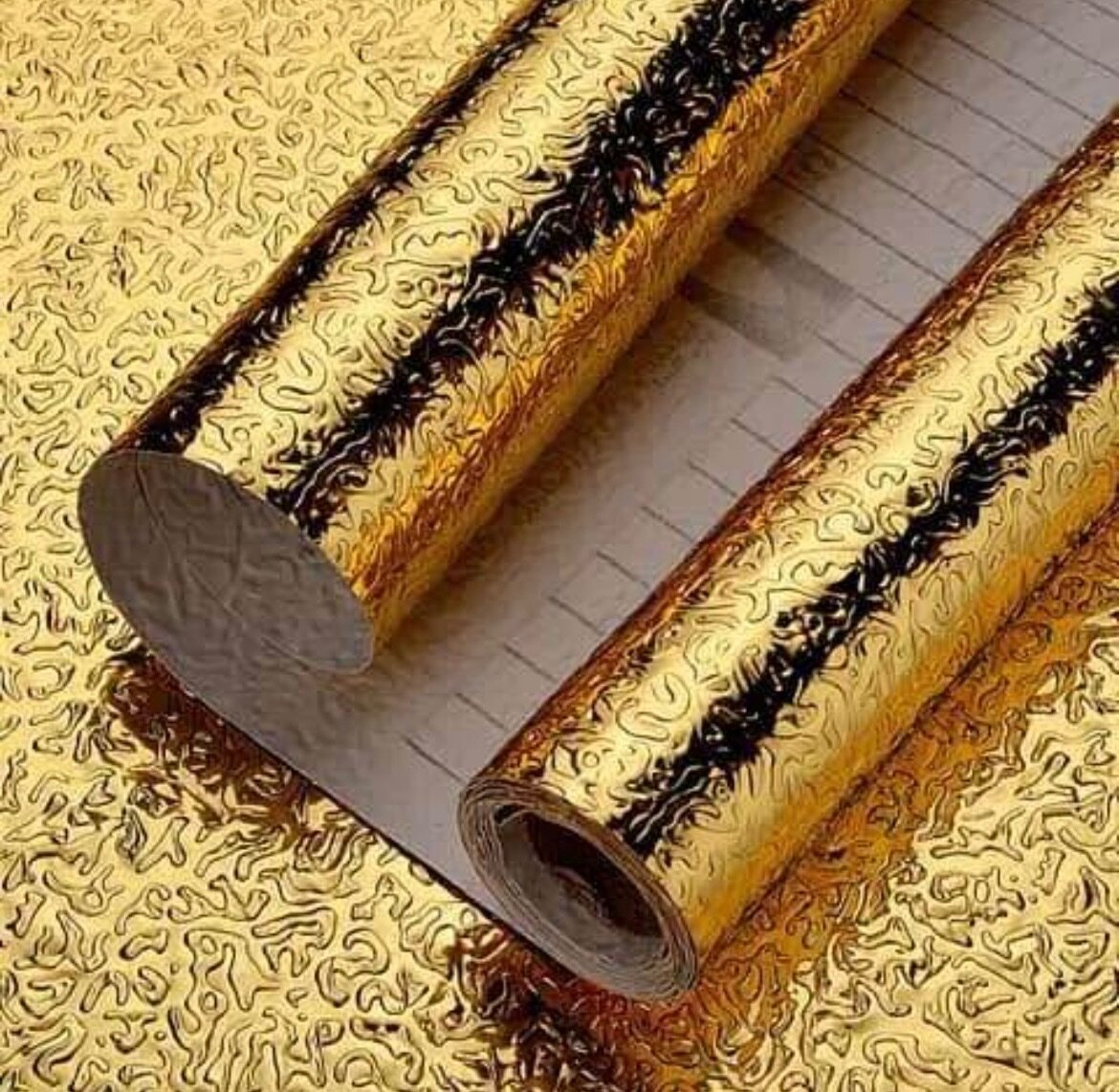 Film adhésif décoratif