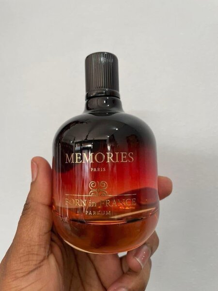 Parfum Iris Oud Born in France