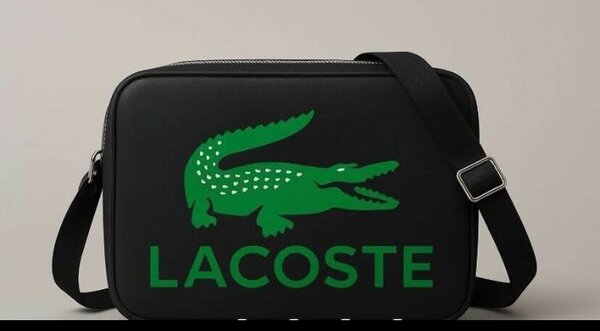 Sacoche Lacoste élégante