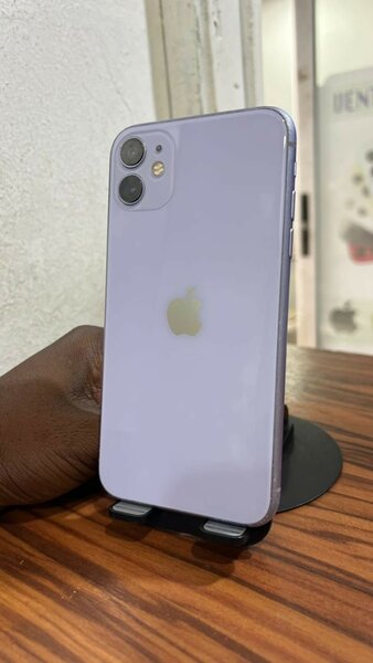 iPhone 11 64giga Sans Face ID