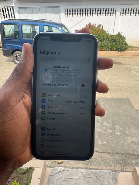 iPhone 11 débloqué 64 Go