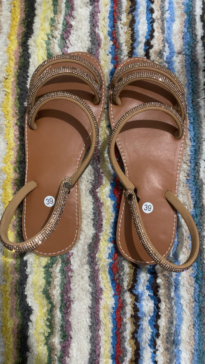 Sandales élégantes strass