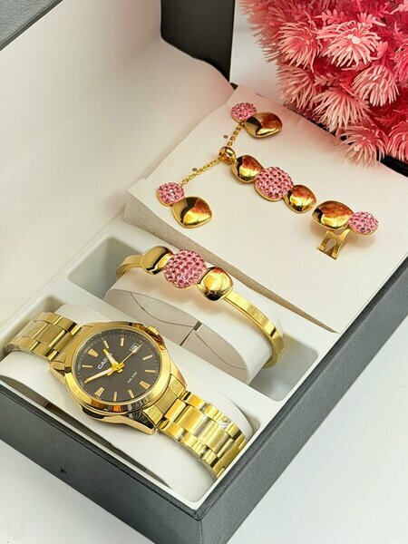 Coffret montre et bijoux dorés rose
