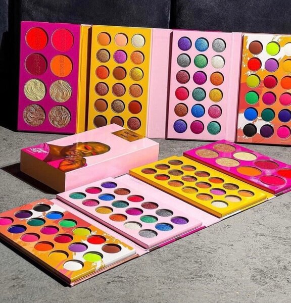 Palette de fards à paupières vifs