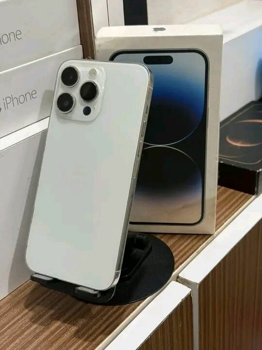 iPhone 14 Pro Max Blanc Neuf