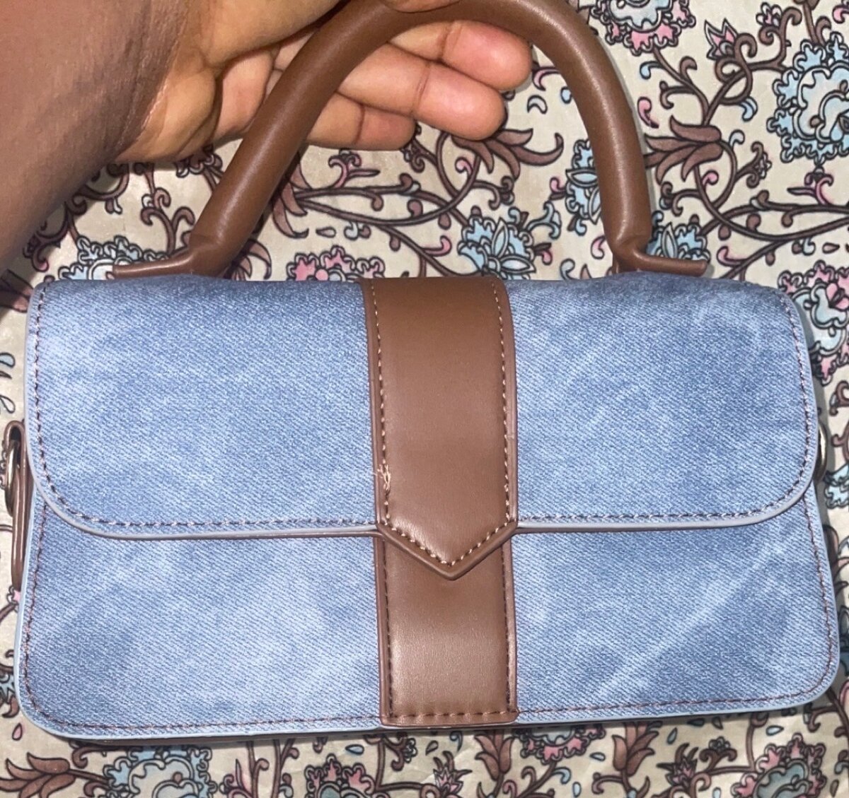 Sac à main élégant en cuir