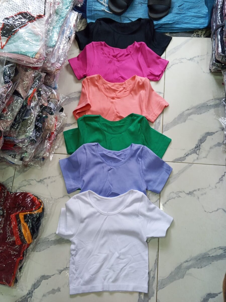 Top court femme en coton