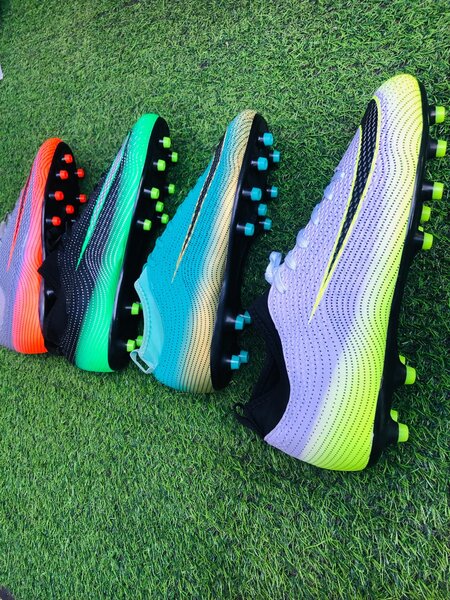 Soccer boots