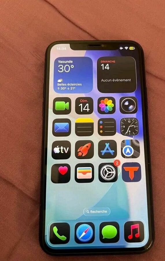 iPhone 11 Pro - Apple