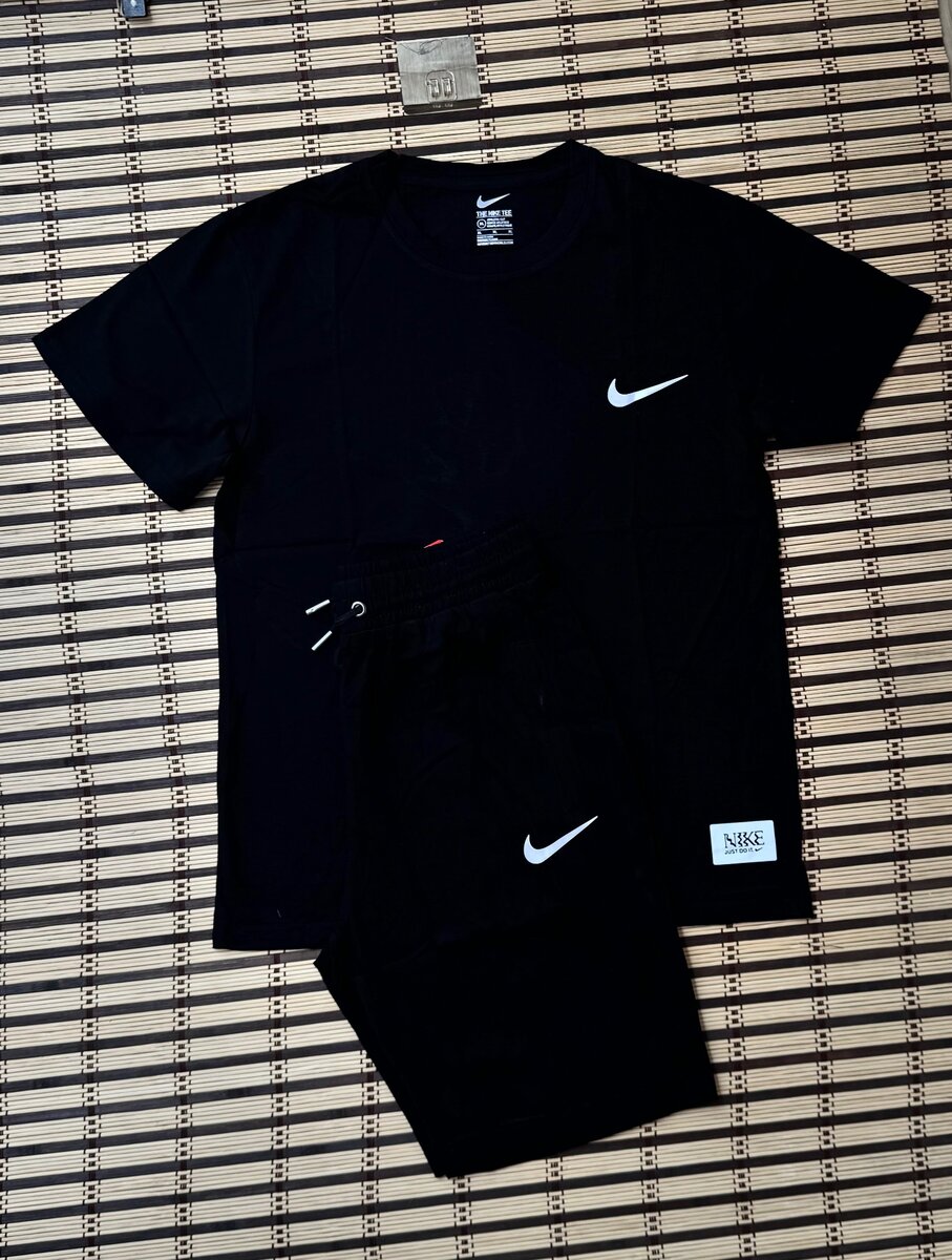 Complet de marque En culotte