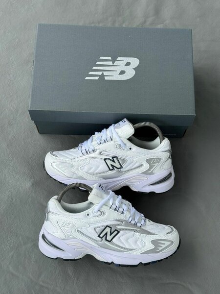 Sneakers New Balance 725
