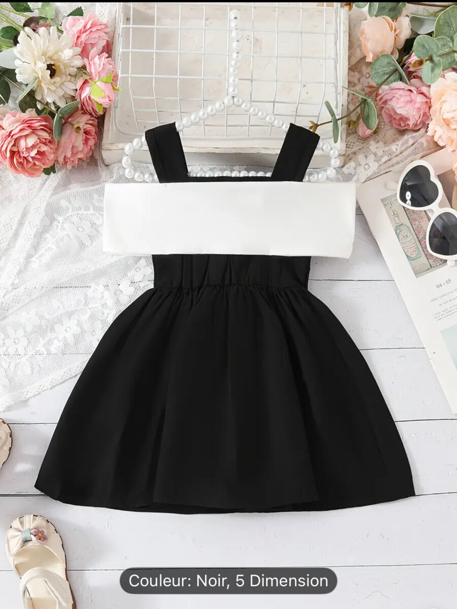 Robe enfant noire avec nœud